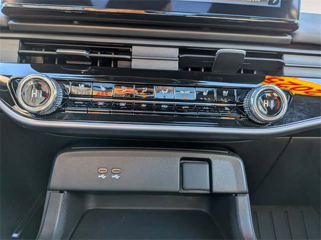 Certified 2025 Honda Prologue Elite image 19