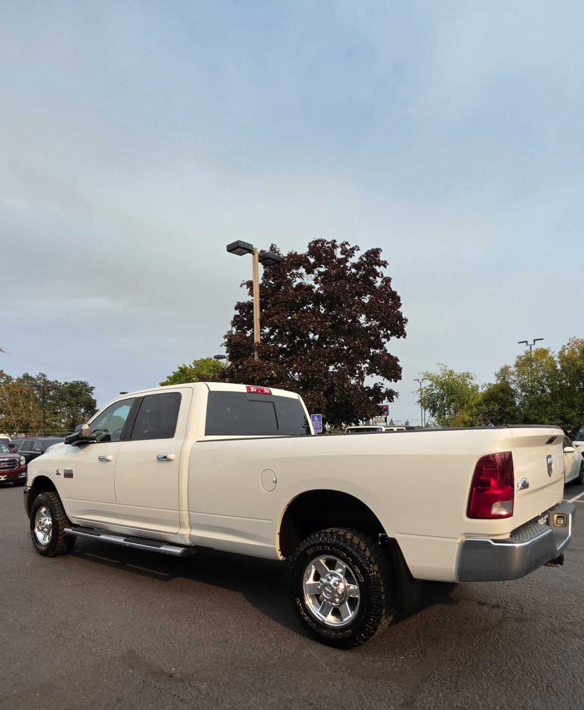 Used 2010 Dodge Ram 3500 Truck SLT w/ Big Horn Regional Package AWD/4WD image 5
