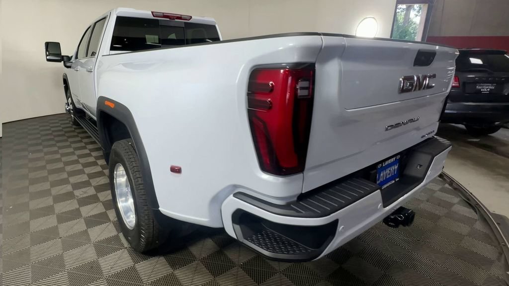 New 2026 GMC Sierra 3500 Denali w/ Technology Package AWD/4WD image 9