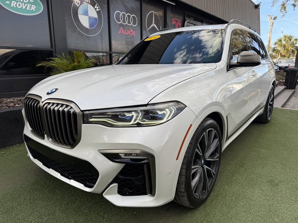 Used 2020 BMW X7 M50i w/ Executive Package image 1