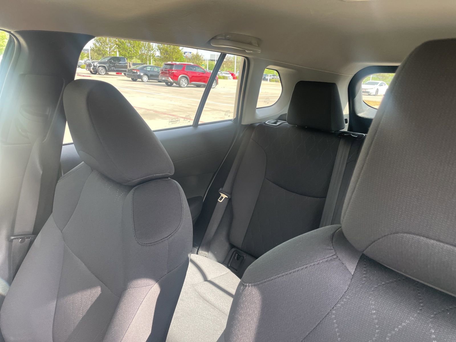 Used 2024 Toyota Corolla Cross LE image 22