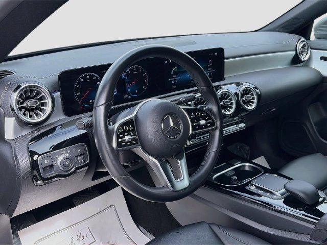 Certified 2023 Mercedes-Benz CLA 250 4MATIC image 9