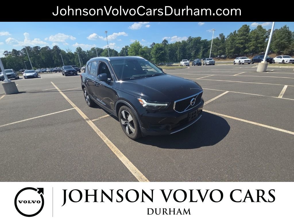 Used 2019 Volvo XC40 T5 Momentum AWD/4WD image 4
