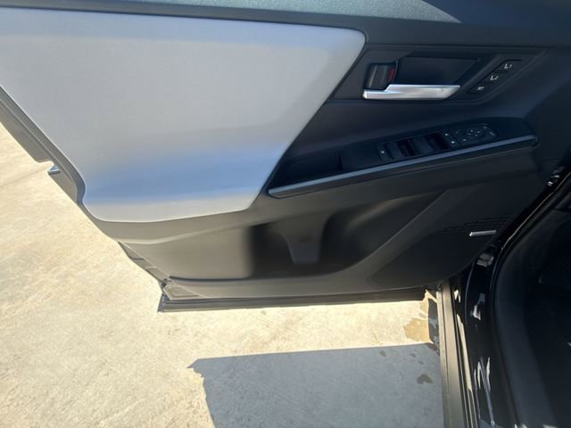 New 2026 Subaru Uncharted AWD image 13