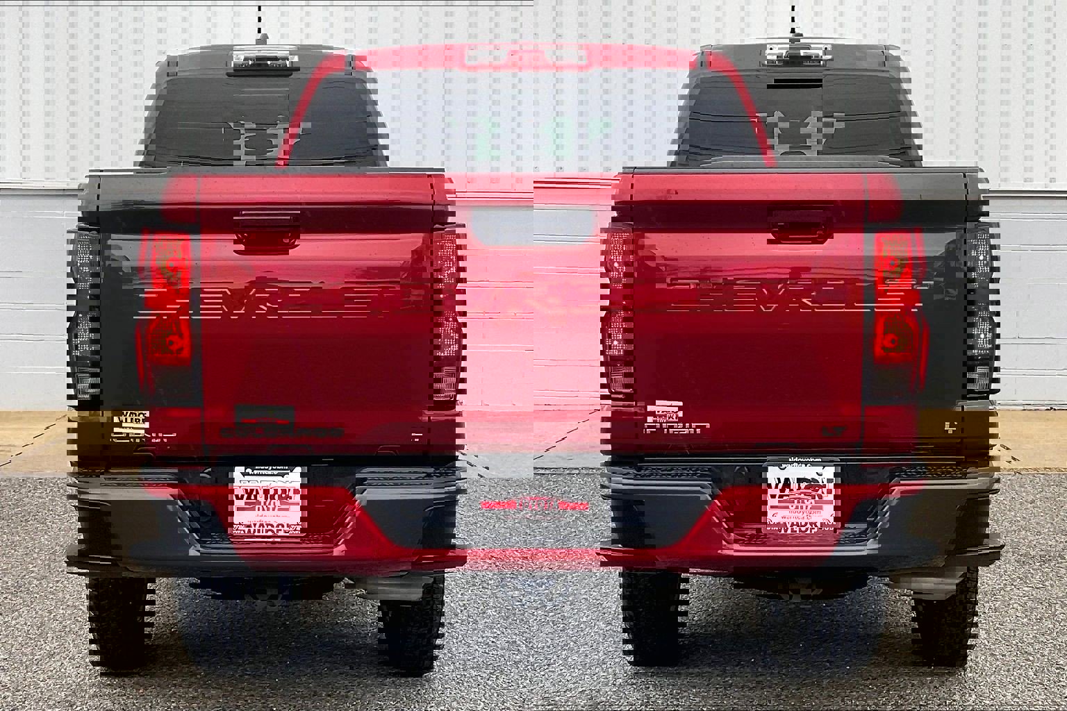 Used 2024 Chevrolet Colorado LT w/ LT Convenience Package image 5