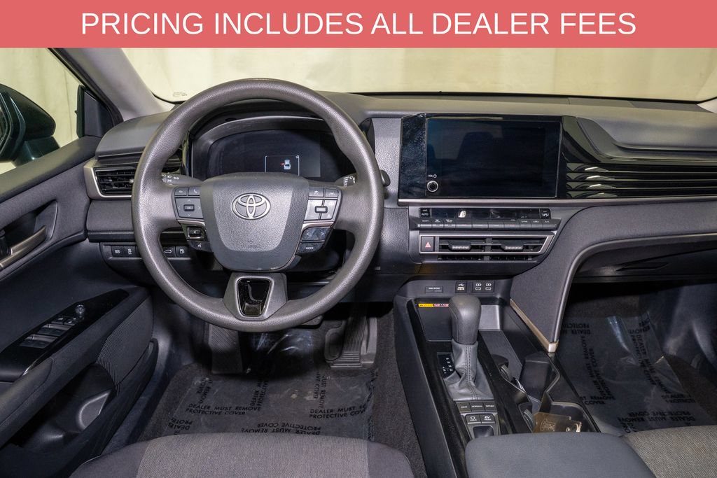 Used 2025 Toyota Camry LE FWD image 6