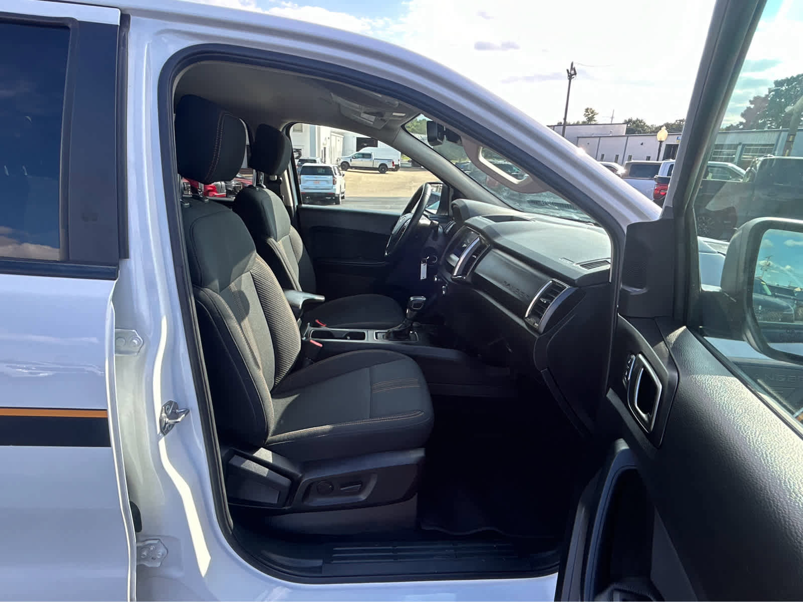 Used 2022 Ford Ranger XLT w/ Equipment Group 302A High image 14
