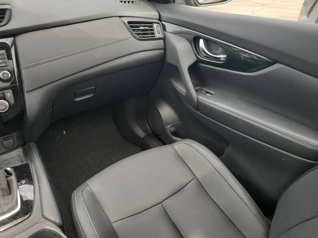 Used 2019 Nissan Rogue SL w/ Premium Package AWD/4WD image 25