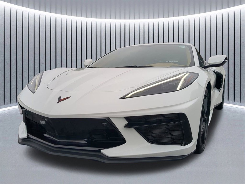 Used 2020 Chevrolet Corvette Stingray Premium Cpe w/ 3LT Preferred Equipment Group image 9
