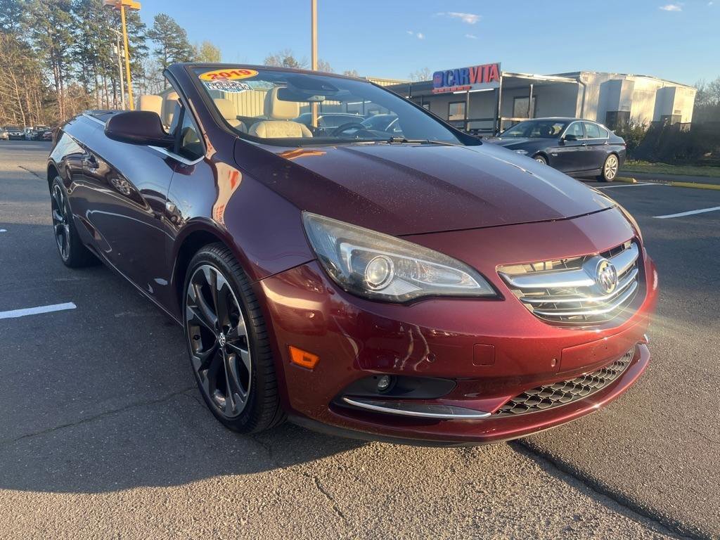 Used 2019 Buick Cascada Premium image 3