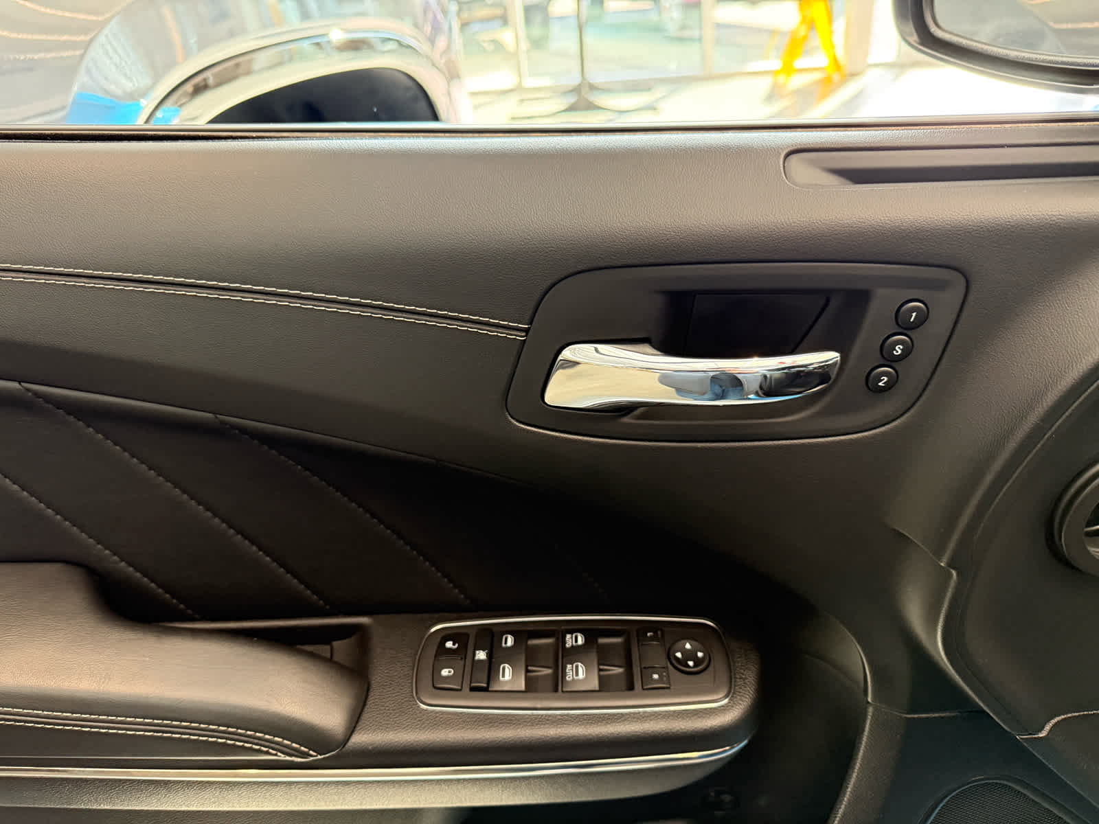 Used 2023 Dodge Charger SRT Hellcat w/ Harman/Kardon Audio Group image 15