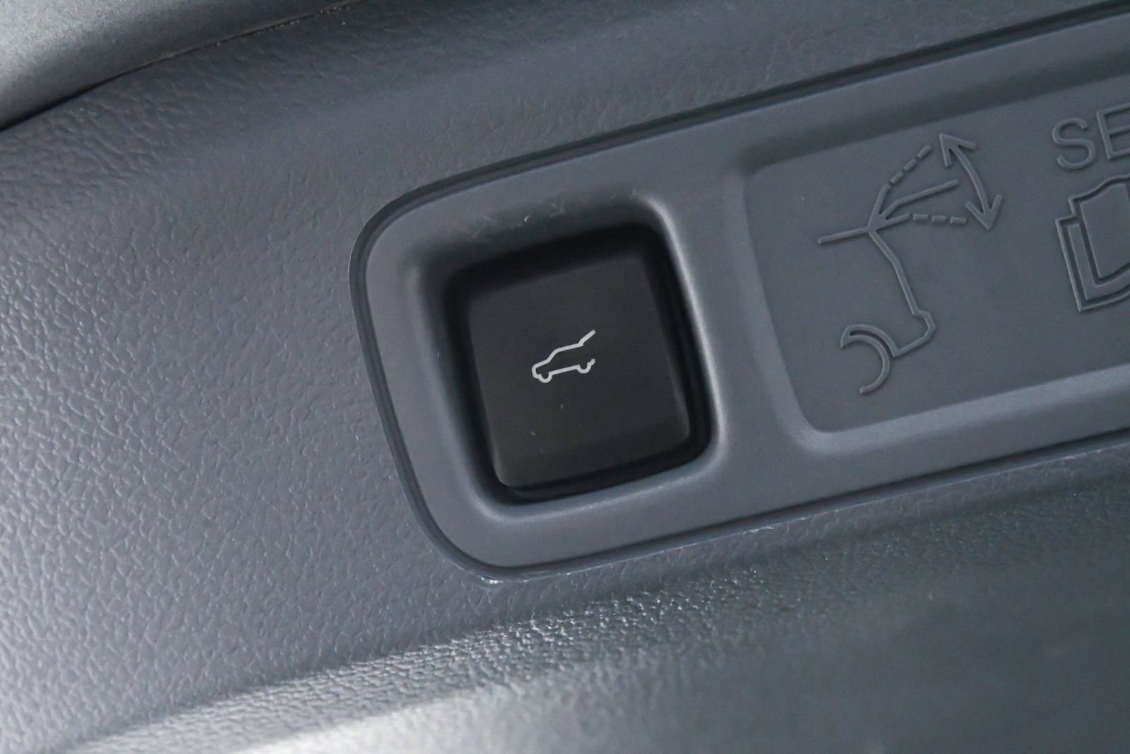 Used 2024 Lincoln Navigator L Black Label image 10