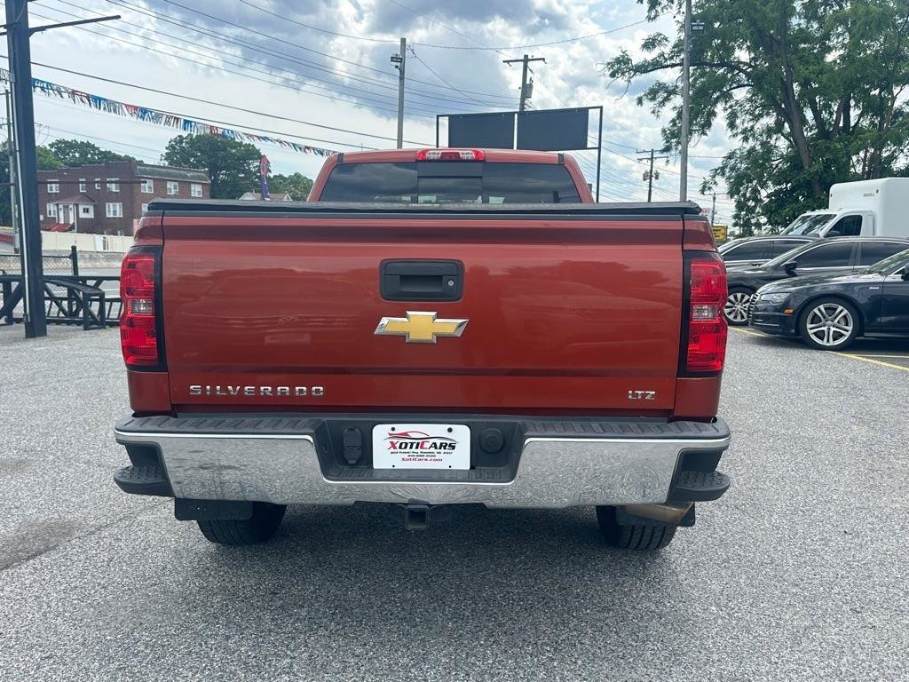 Used 2015 Chevrolet Silverado 1500 LTZ RWD image 7