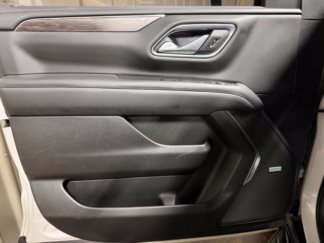 Used 2022 Chevrolet Tahoe LT w/ LT Signature Plus Package AWD/4WD image 12