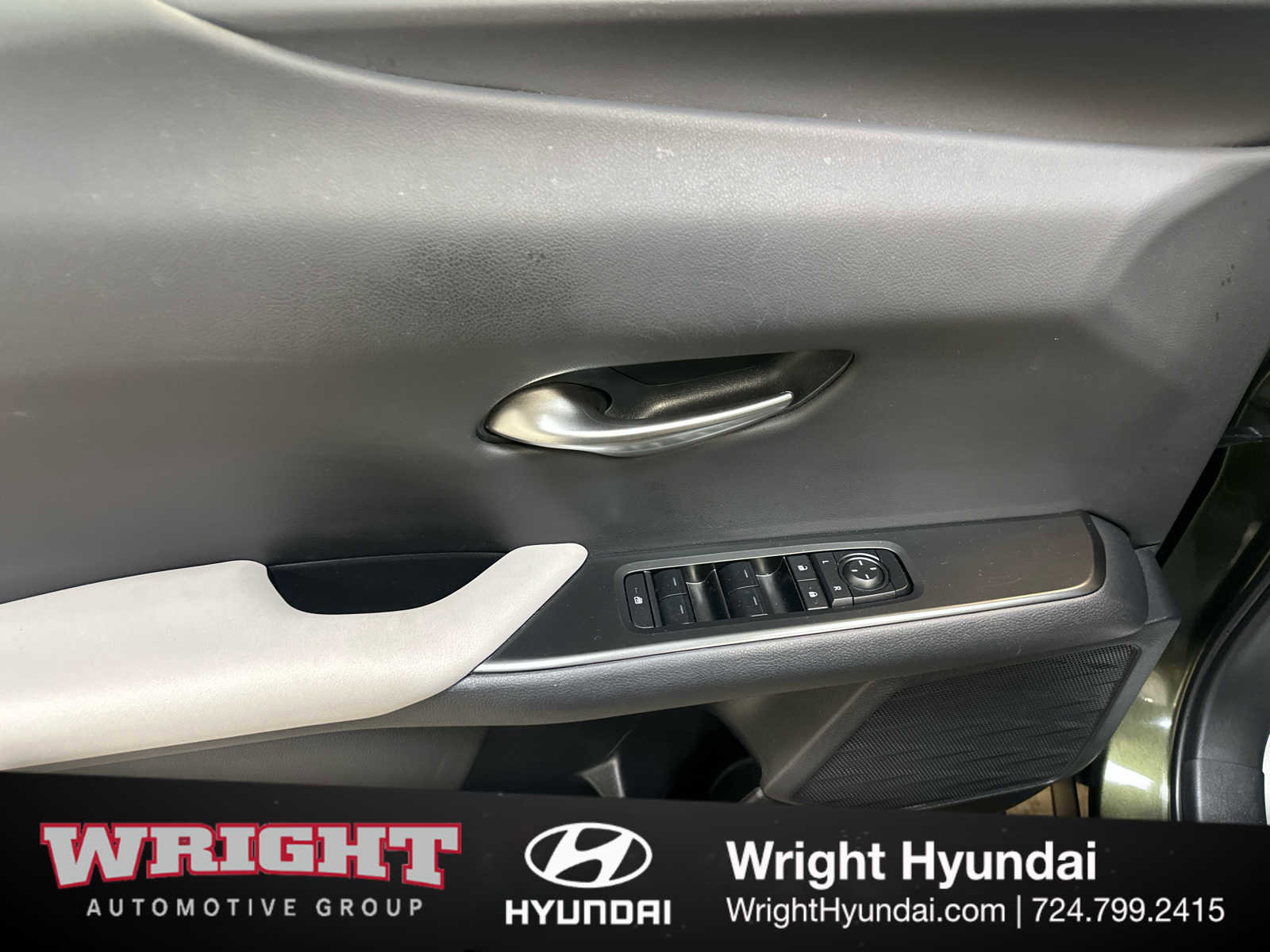 Used 2025 Lexus UX 300h AWD w/ Cold Area Package image 10