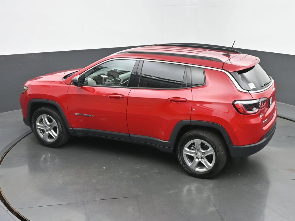 Used 2024 Jeep Compass Latitude AWD/4WD image 38