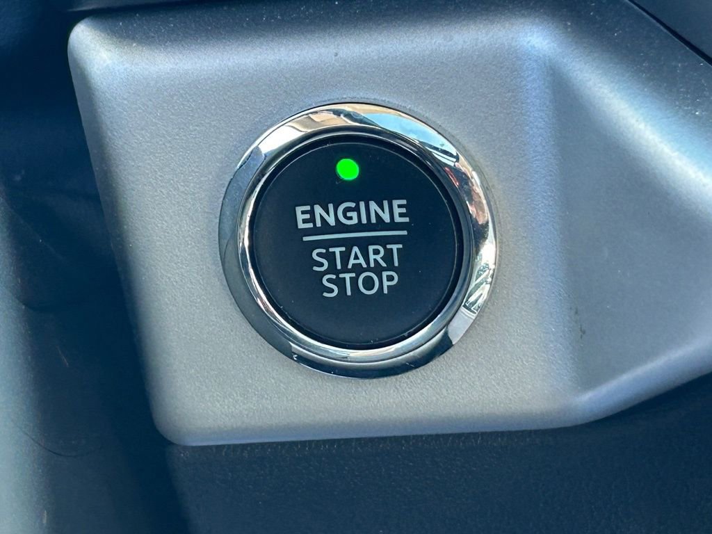 Used 2022 Ford Expedition XLT image 42