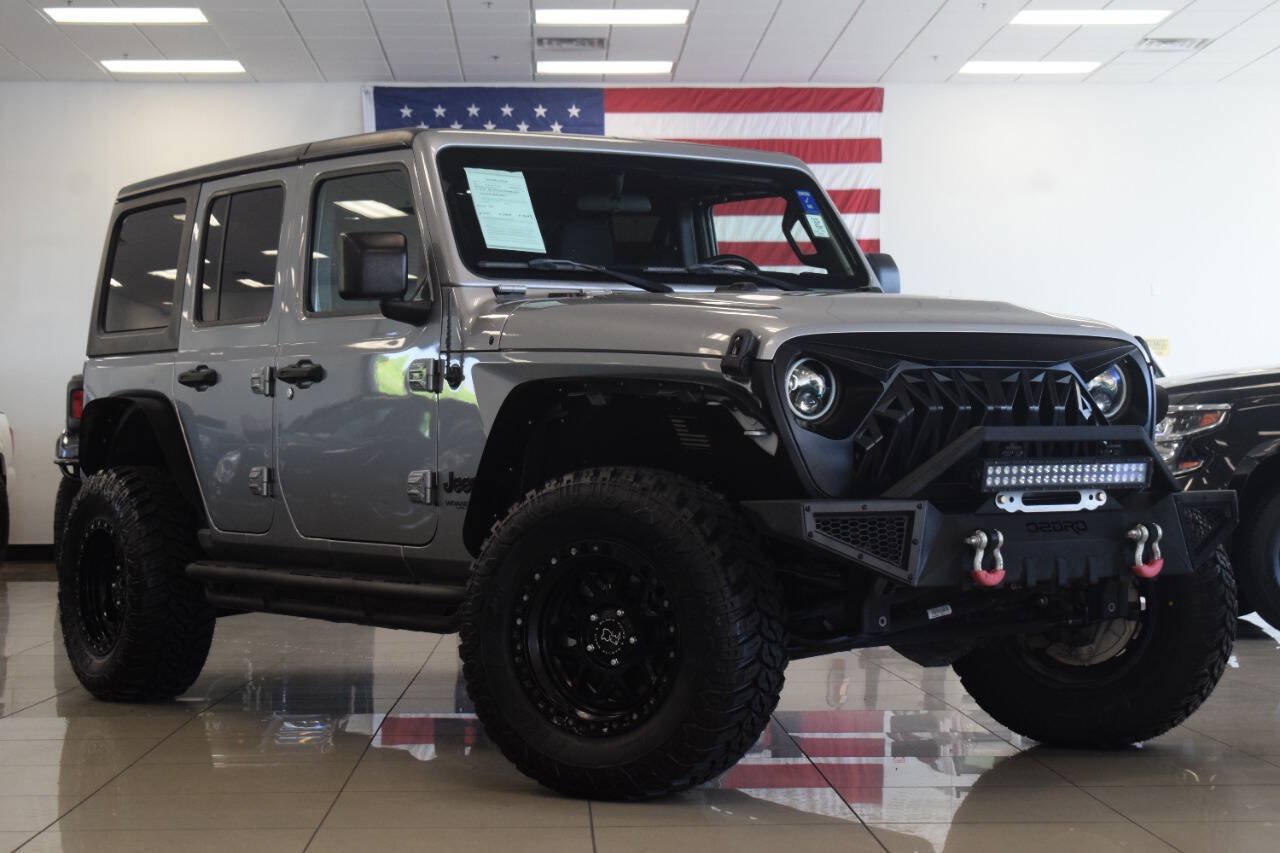 Used 2020 Jeep Wrangler Unlimited Sport AWD/4WD image 2