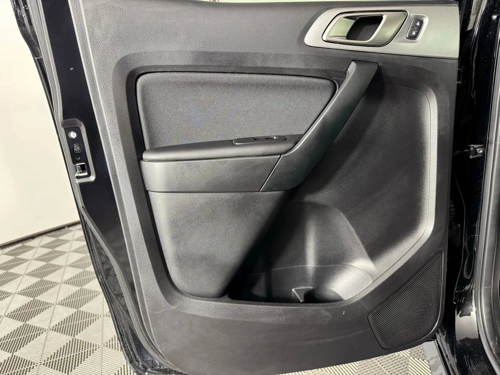 Used 2020 Ford Ranger XLT w/ Equipment Group 301A Mid image 38