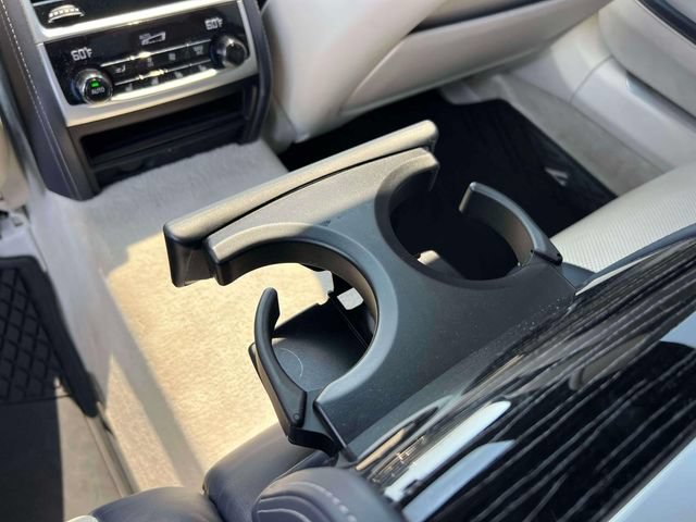 Used 2022 BMW 750i xDrive w/ Luxury Rear Seating Package AWD/4WD image 15