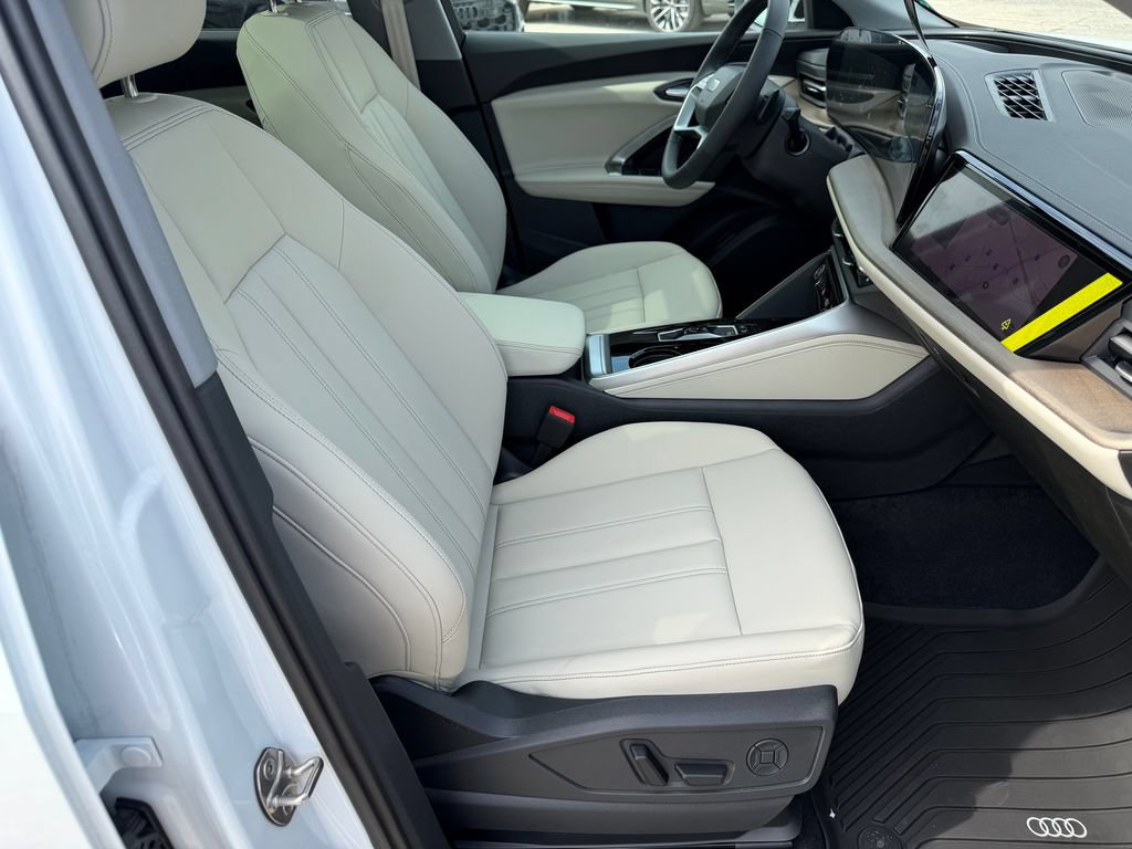 New 2026 Audi Q5 Premium Plus AWD/4WD image 10
