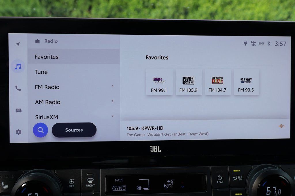 Used 2024 Toyota Grand Highlander Limited image 32