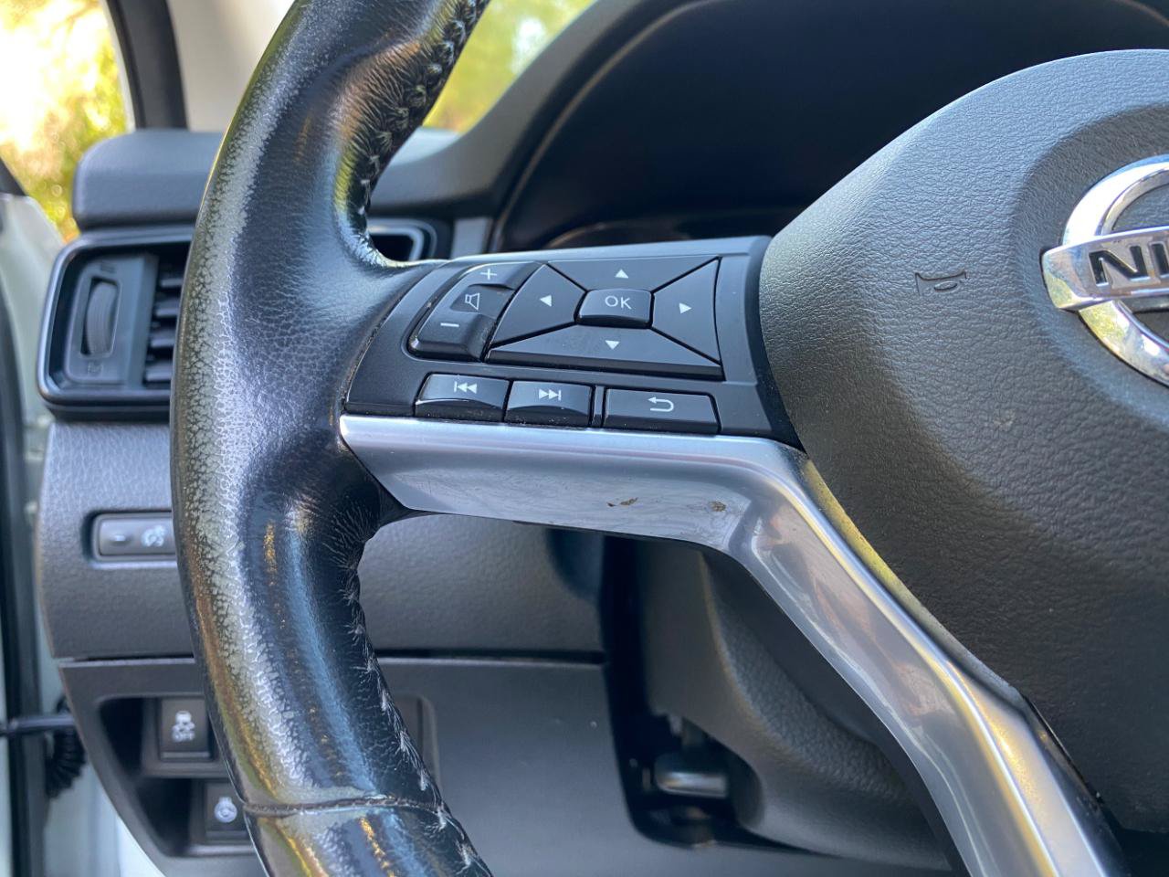 Used 2018 Nissan Rogue Sport AWD image 55