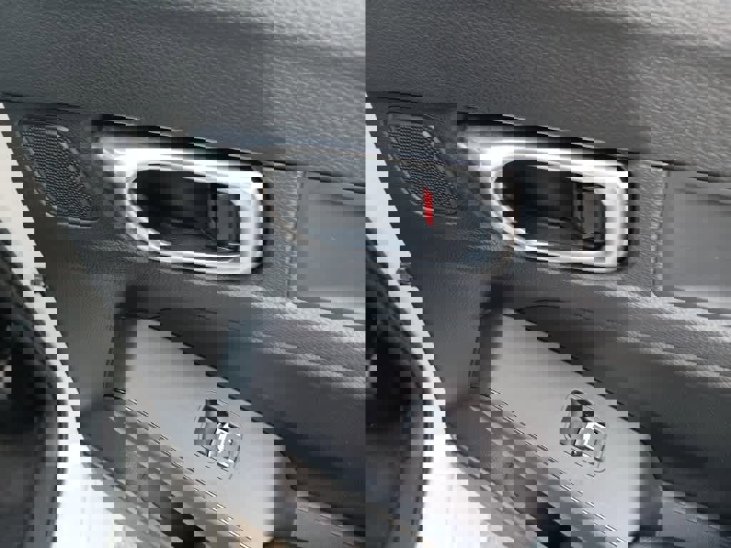 Used 2023 Acura Integra image 22