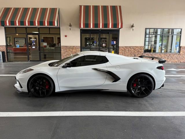 Used 2025 Chevrolet Corvette Stingray Premium Conv w/ Z51 Performance Package RWD image 4