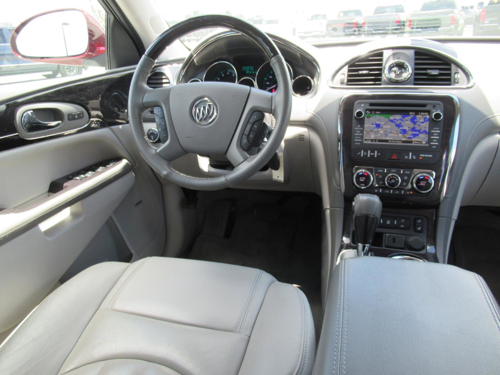 Used 2016 Buick Enclave Leather FWD image 13
