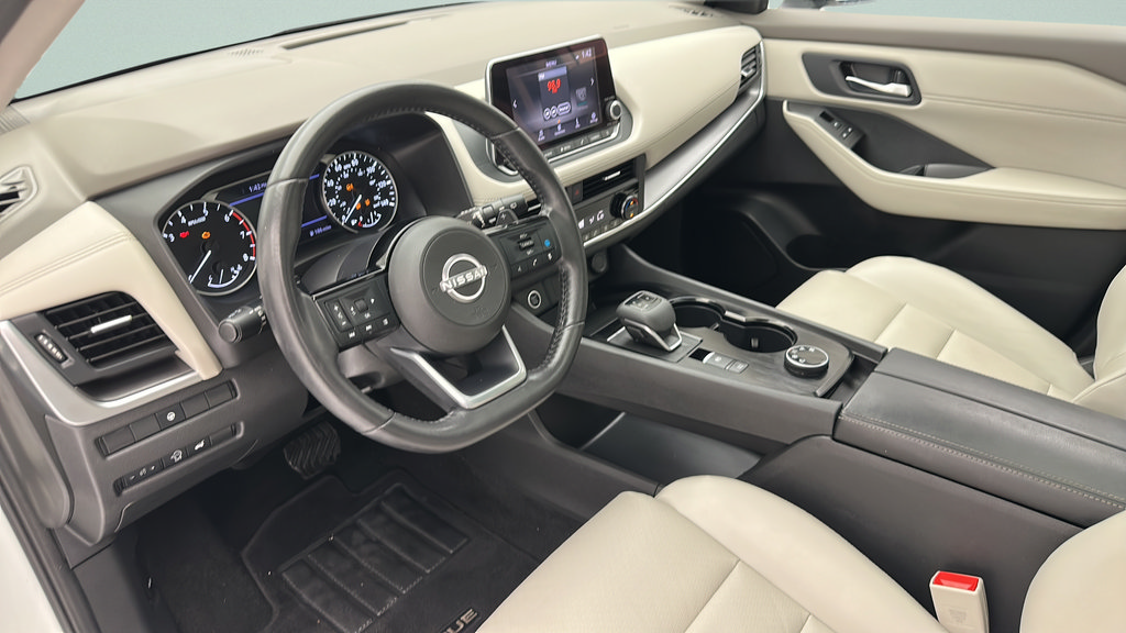 Used 2023 Nissan Rogue SV w/ SV Premium B Package AWD/4WD image 11