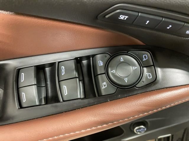 Used 2019 Buick Enclave Avenir w/ Avenir Technology Package image 12