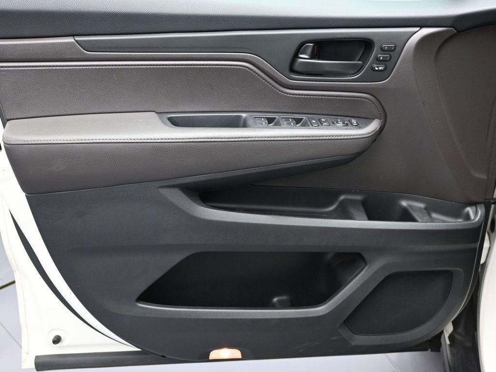 Used 2019 Honda Odyssey EX-L image 11
