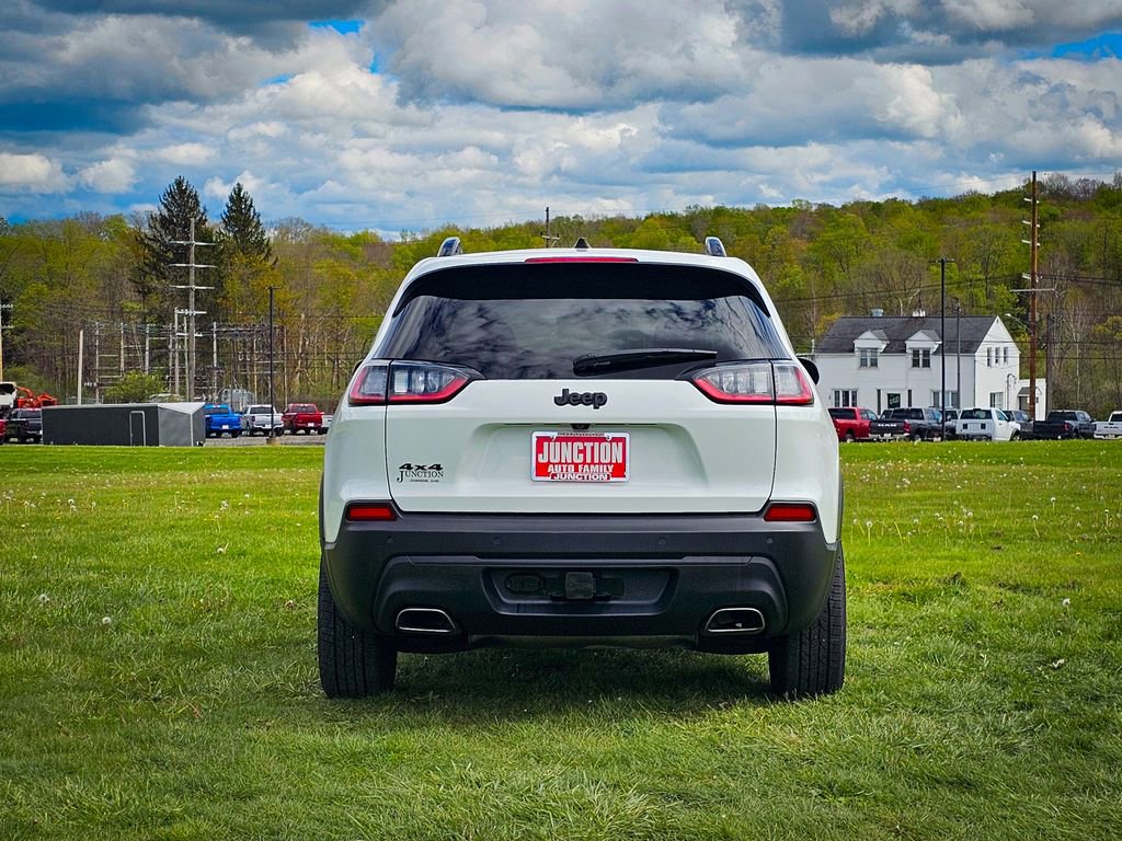 Used 2020 Jeep Cherokee Latitude Plus w/ Cold Weather Group AWD/4WD image 4