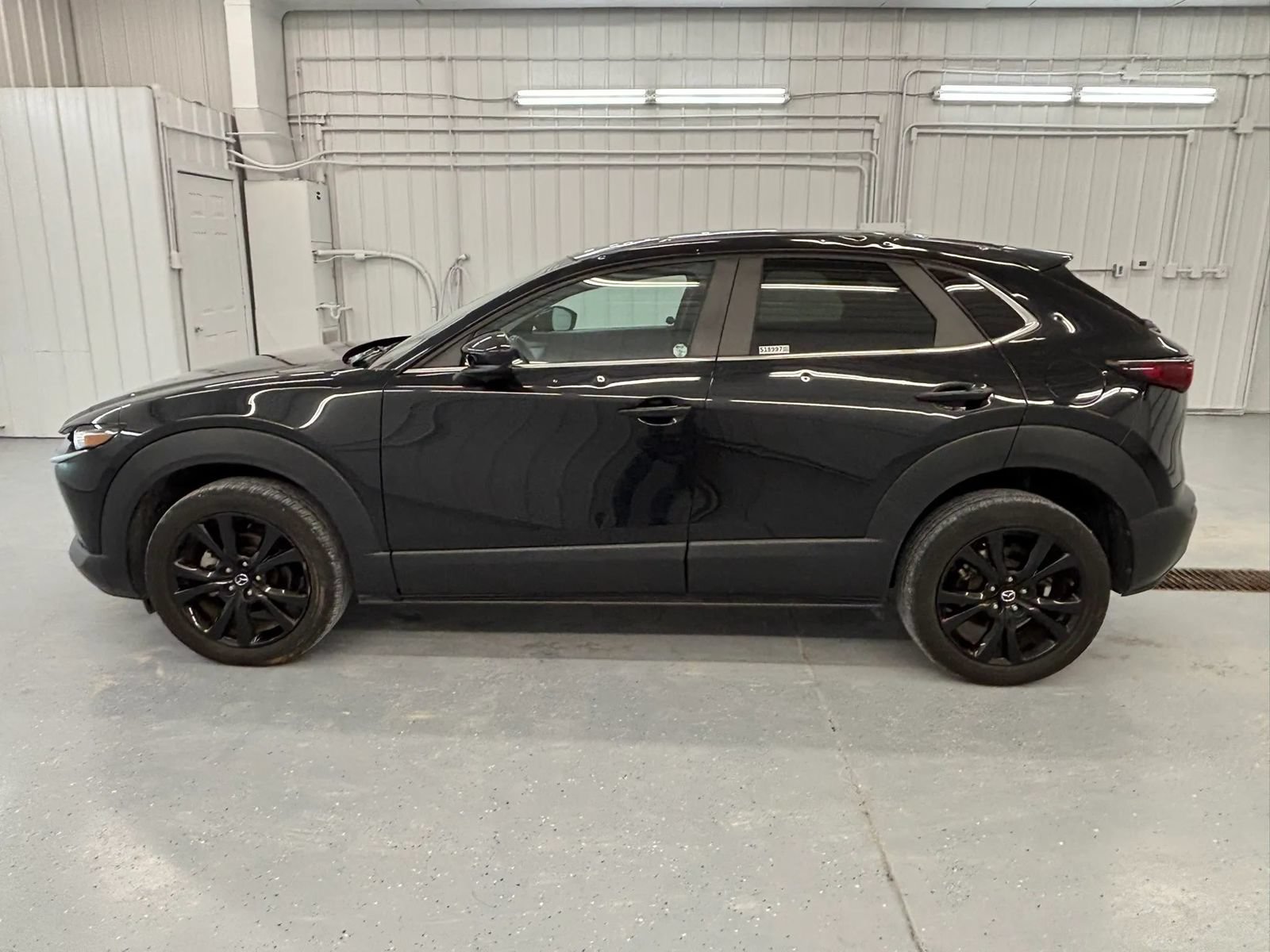 Used 2024 MAZDA CX-30 AWD 2.5 S w/ Select Sport Pkg image 2