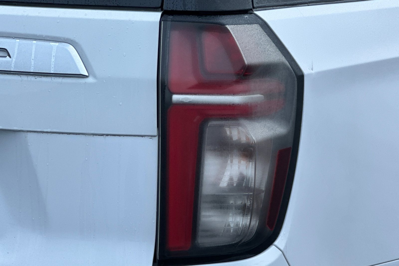 Used 2022 Chevrolet Suburban Premier image 52