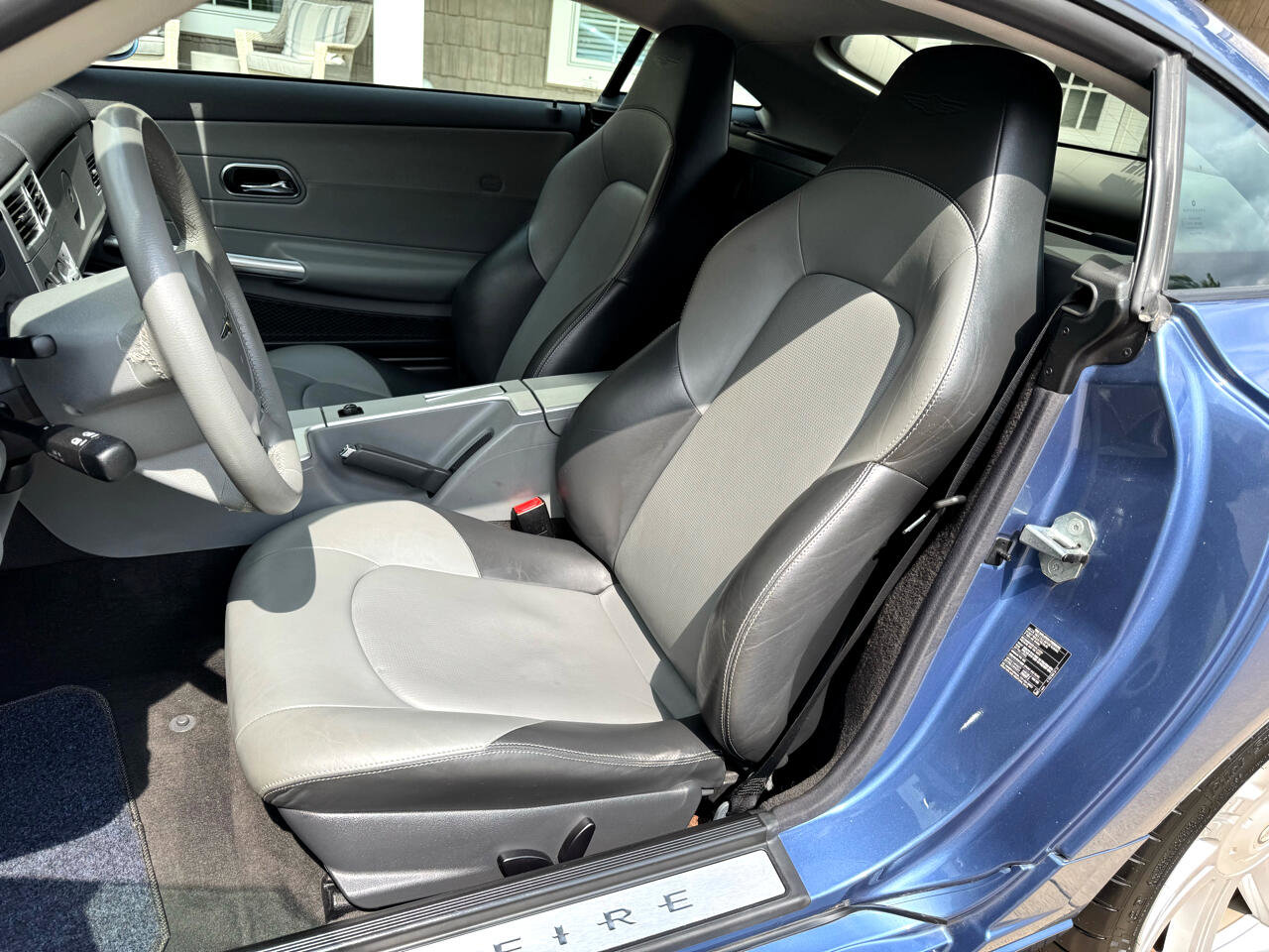 Used 2005 Chrysler Crossfire Limited image 13