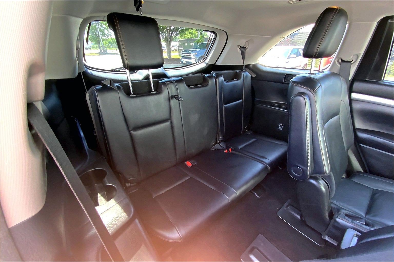 Used 2018 Toyota Highlander XLE AWD/4WD image 33