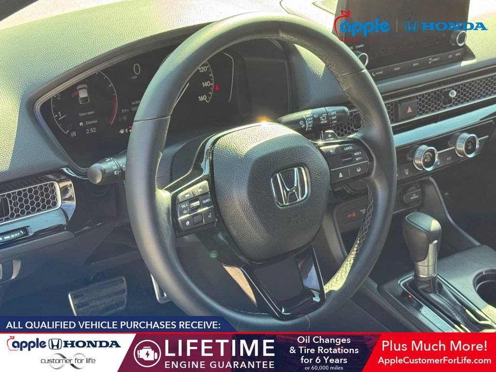 Used 2024 Honda Civic Sport image 10