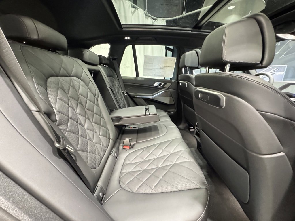 Used 2026 BMW X5 xDrive50e w/ Climate Comfort Package image 21