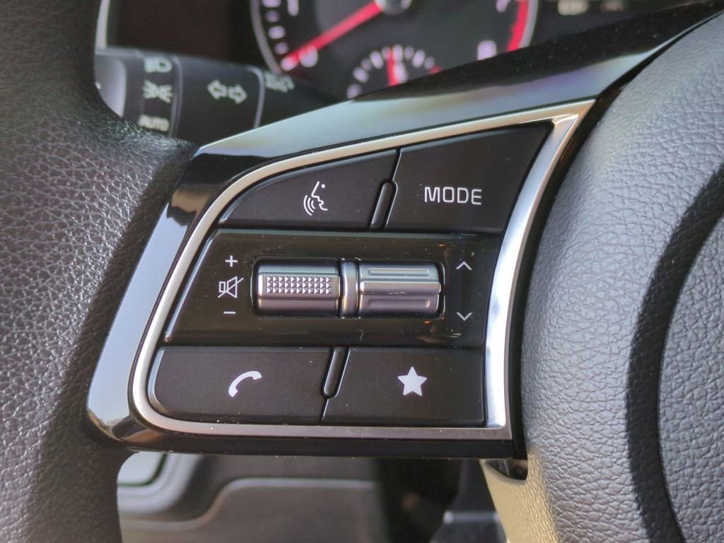 Used 2024 Kia Forte LXS w/ LXS Technology Package image 15