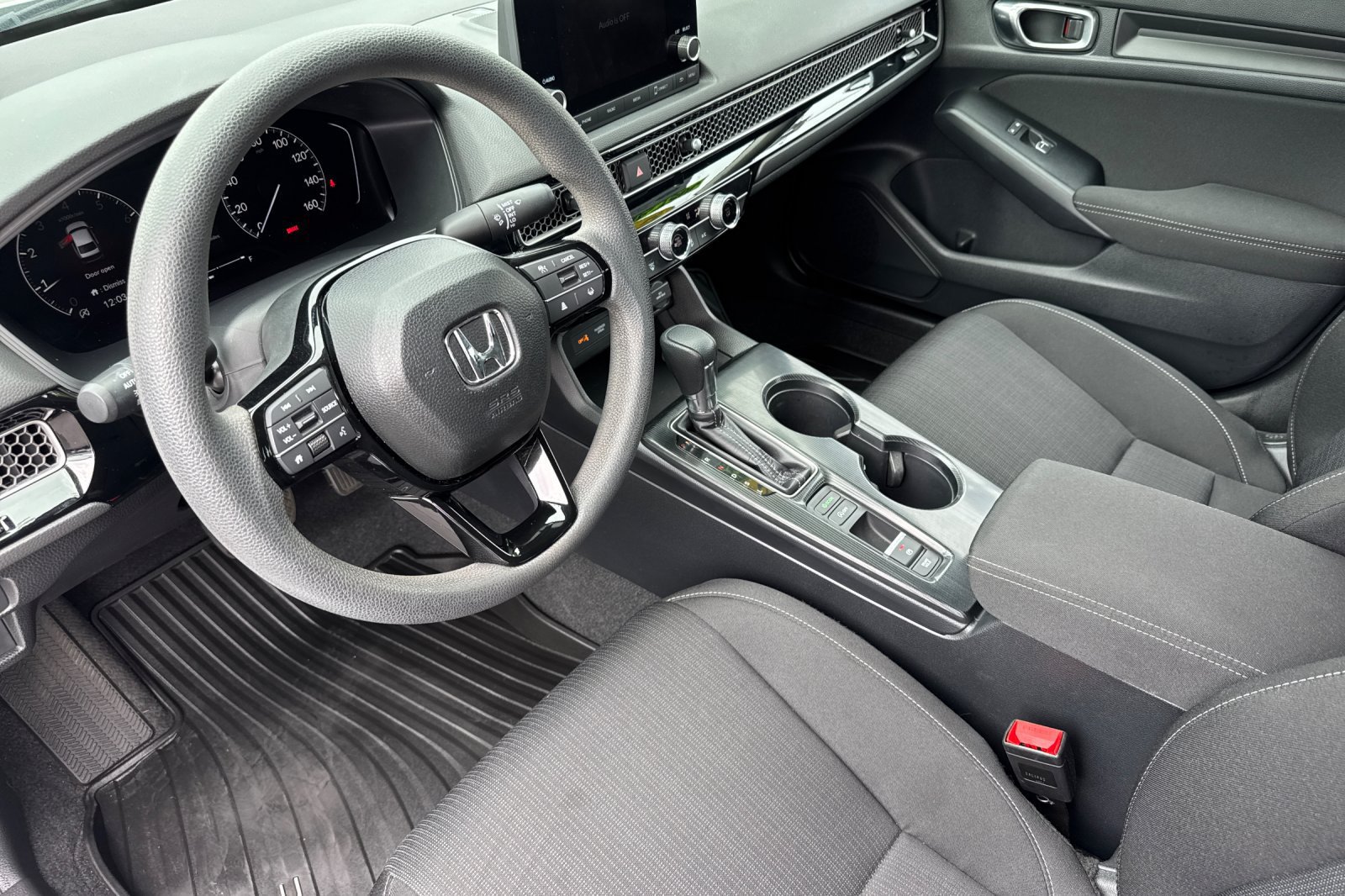 Used 2023 Honda Civic LX image 3