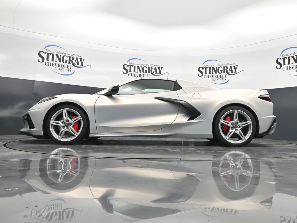 Used 2023 Chevrolet Corvette Stingray Preferred Conv w/ Chrome Exterior Badge Package RWD image 29