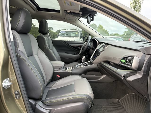 Used 2023 Subaru Outback Onyx Edition AWD/4WD image 18
