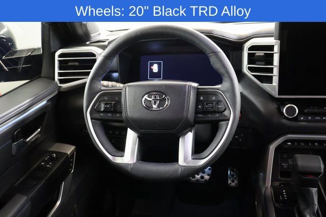 Used 2025 Toyota Sequoia Platinum AWD/4WD image 15