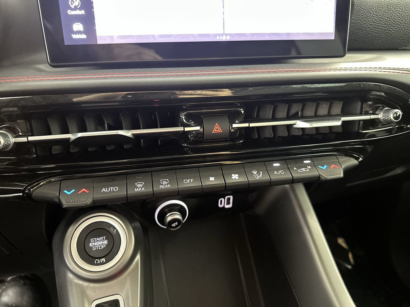 Used 2024 Dodge Hornet GT AWD/4WD image 19