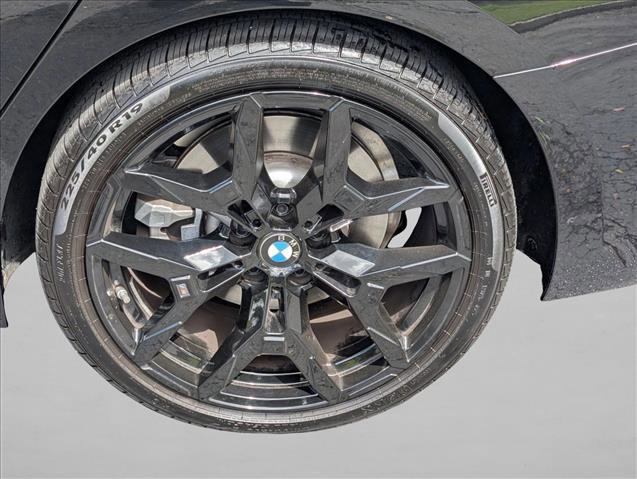 Used 2025 BMW 330i xDrive Sedan AWD/4WD image 18