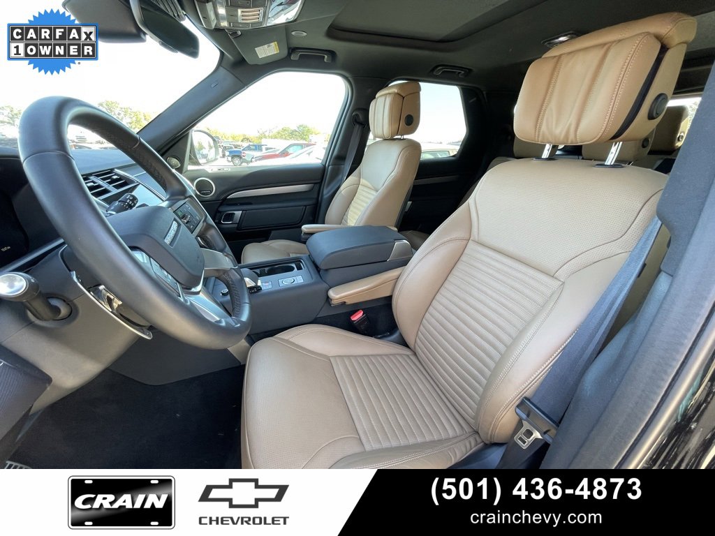 Used 2024 Land Rover Discovery Dynamic SE image 27