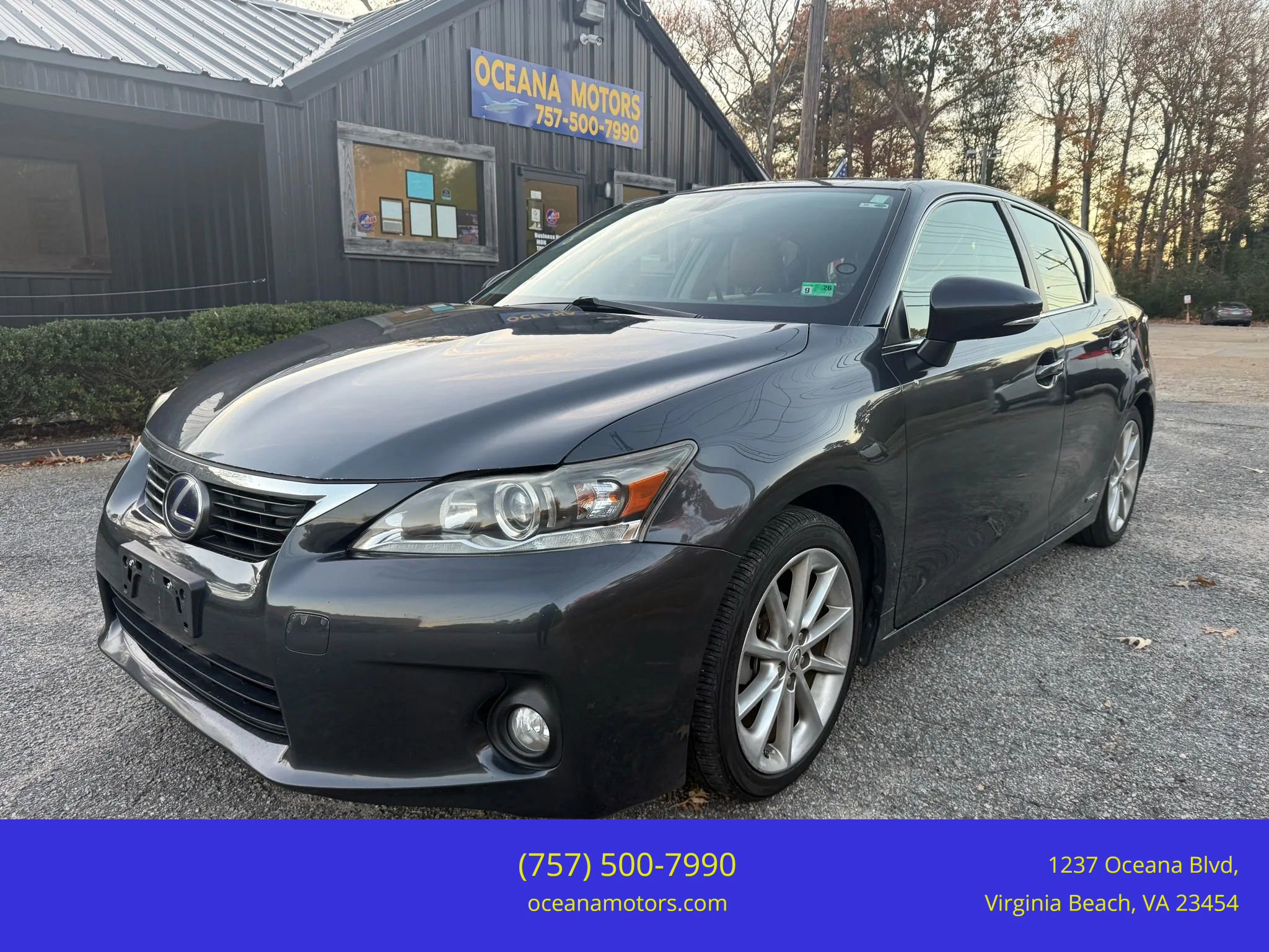 Used 2011 Lexus CT 200h image 1