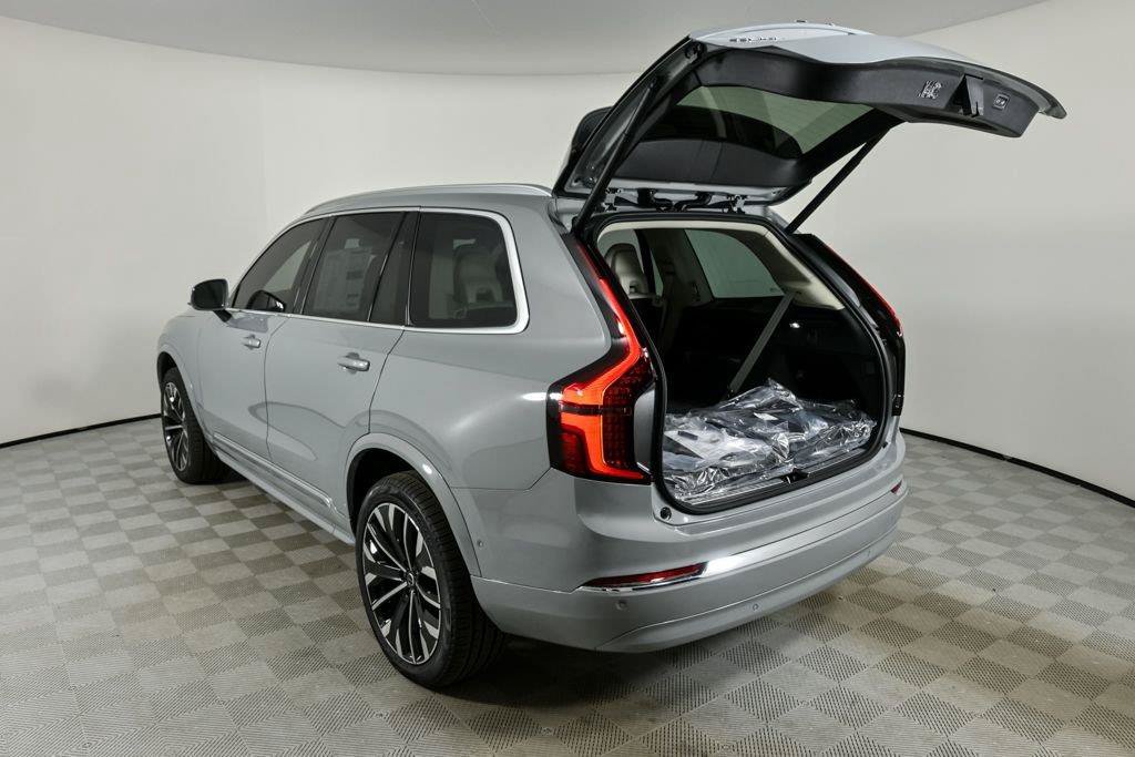 Used 2026 Volvo XC90 B6 Ultra w/ Protection Package AWD/4WD image 36